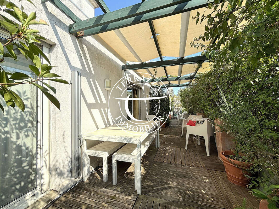 Appartement 88 m² à Versailles  - photo 2