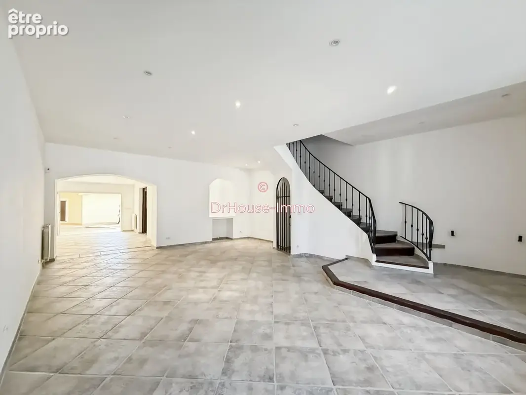 Maison 155 m² à Marseille-8e  - photo 16