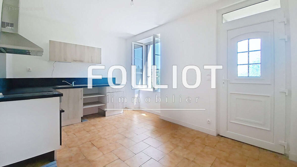 Maison à LA BLOUTIERE