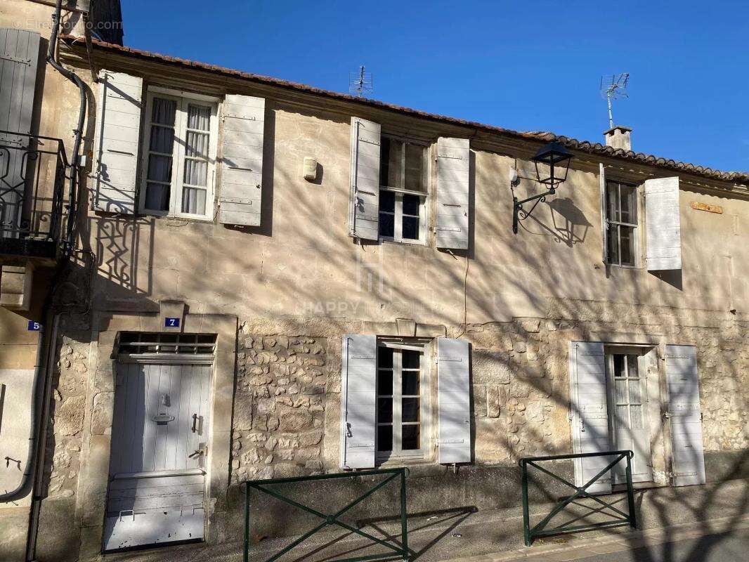 Maison à MAUSSANE-LES-ALPILLES