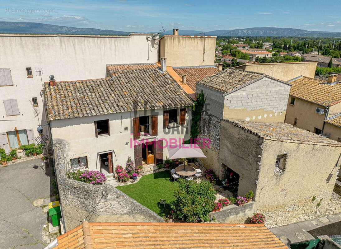 Maison à CAUMONT-SUR-DURANCE