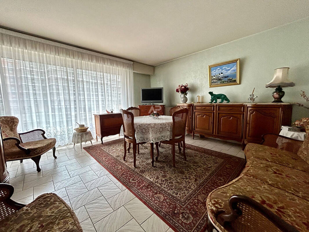 Appartement à POISSY