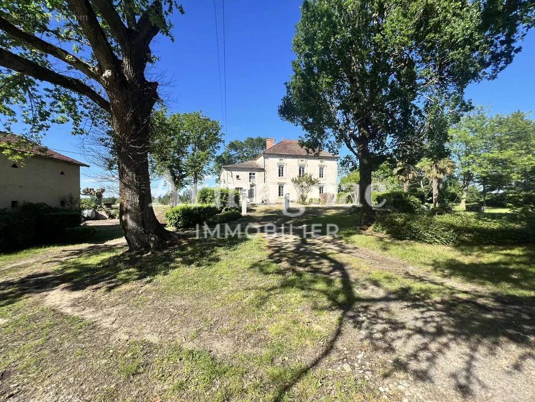 Maison à EAUZE