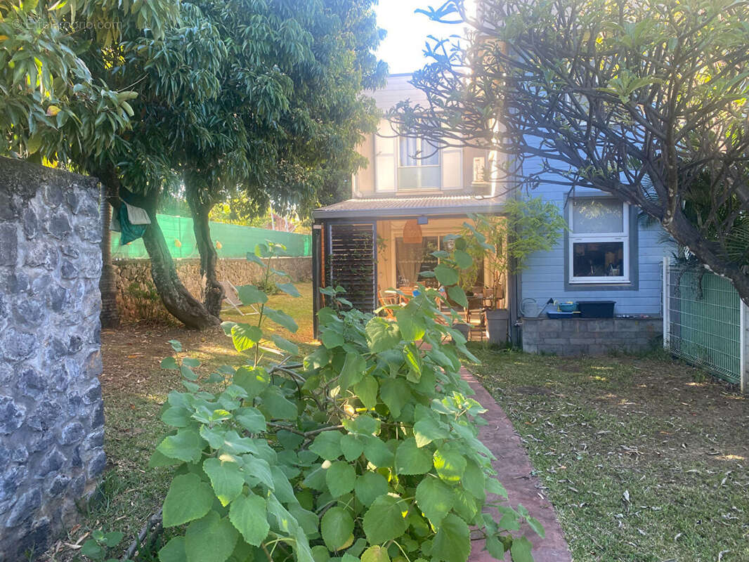 Appartement à SAINT-PIERRE