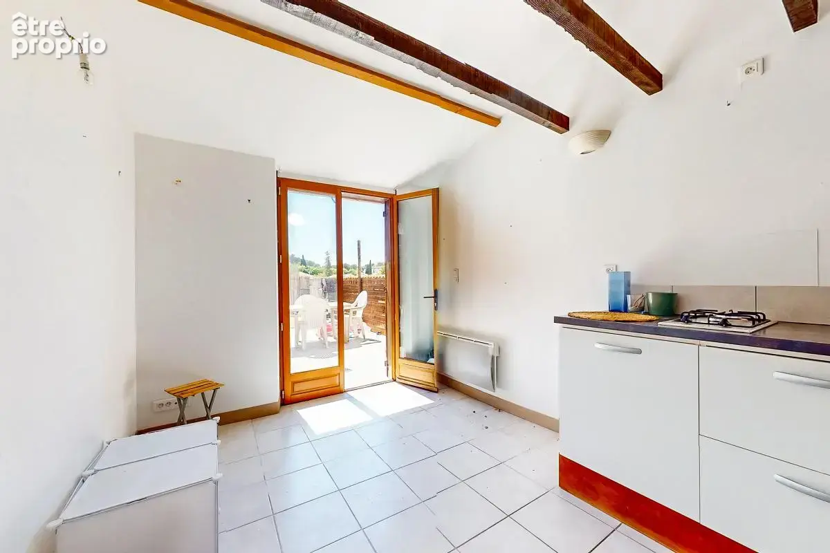 Bien rare a Carnoux-en-Provence - Studio de plain-pied avec jardin privatif - photo 2