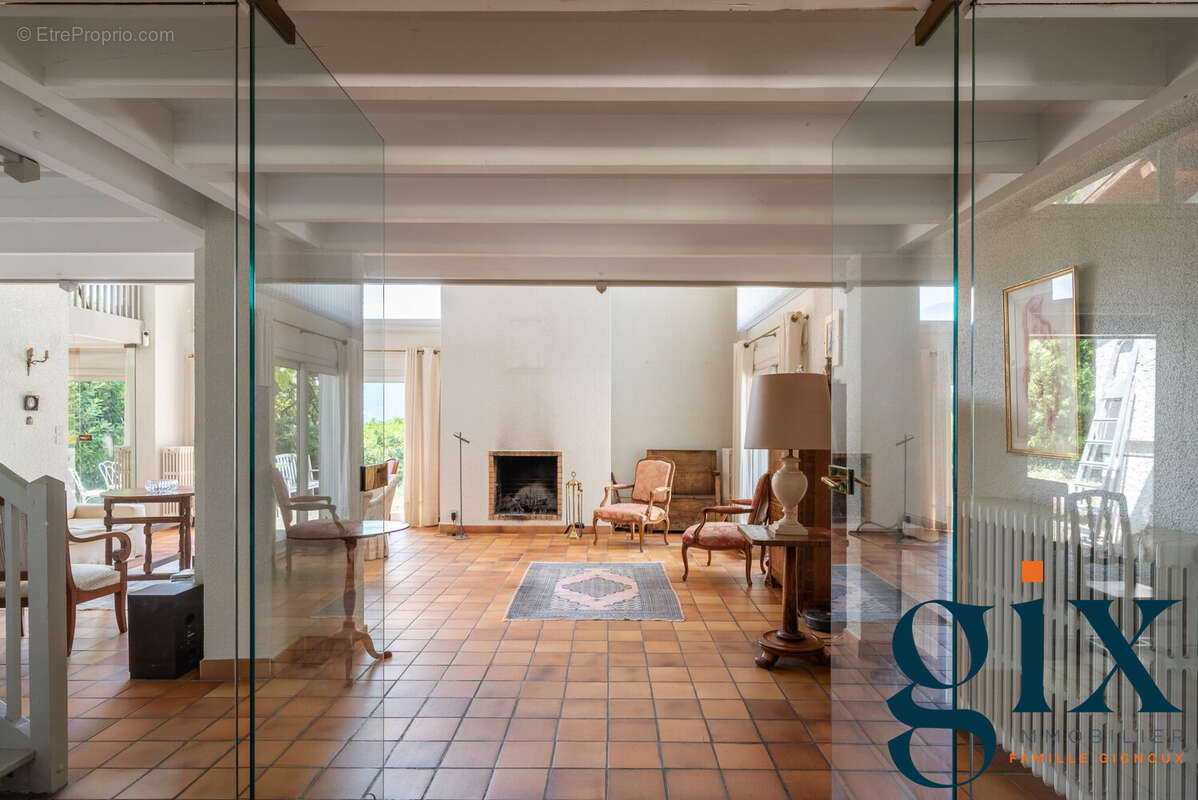 Maison à SAINT-ISMIER