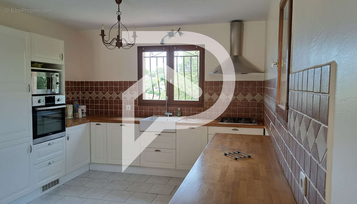 Maison à SAINT-GILLES