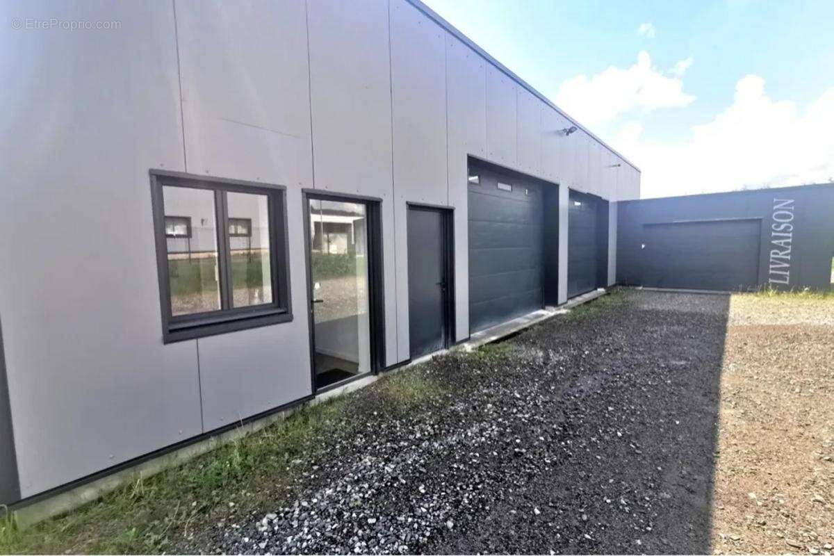 Commerce à SAINTE-FOY-L&#039;ARGENTIERE