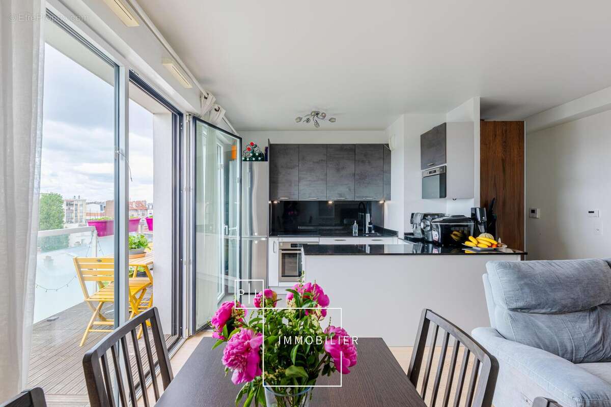 Photo 4 - Appartement à ASNIERES-SUR-SEINE