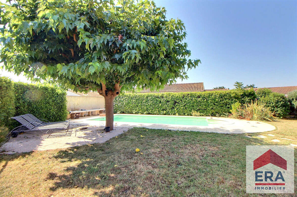 Maison à CAUMONT-SUR-DURANCE