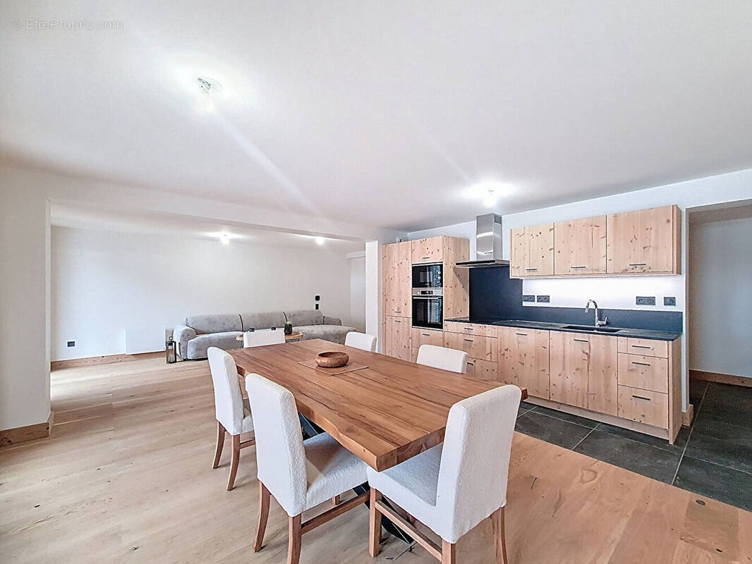 Appartement à SAINT-MARTIN-DE-BELLEVILLE