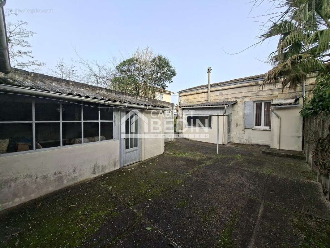 Maison à VILLENAVE-D'ORNON