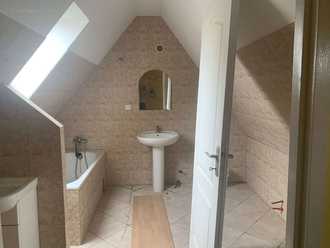 Maison à SAINT-AMAND-LES-EAUX