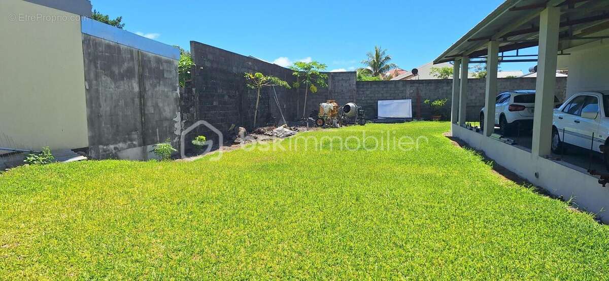Ensemble immobilier à fort potentiel – Maison avec appartement indépendant et terrain constructible – Saint-André (Cambuston) - photo 4