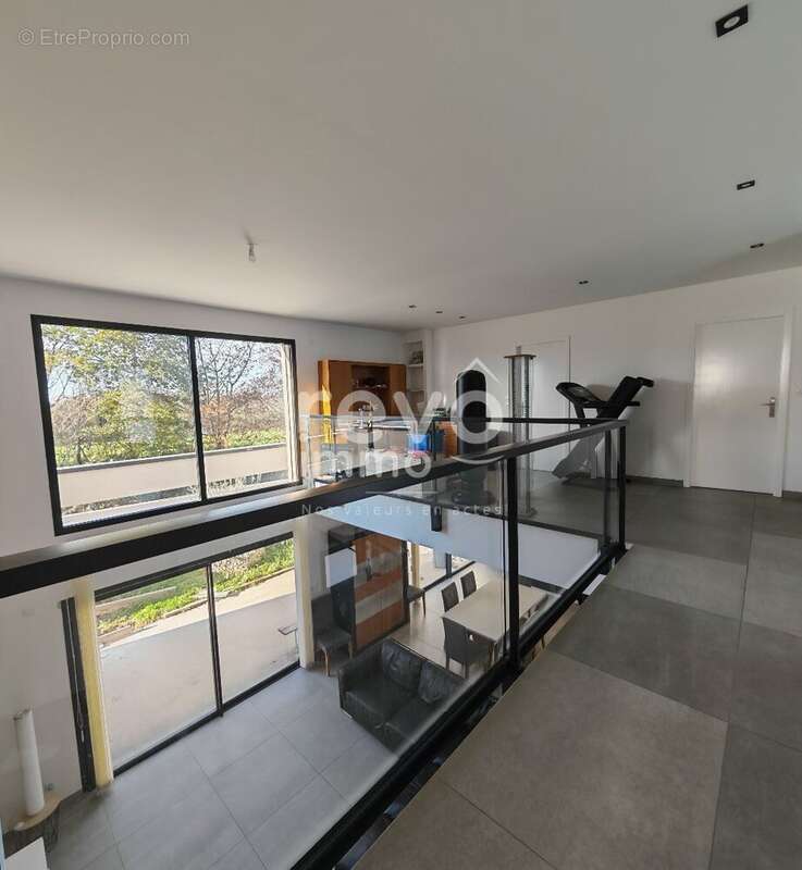 Maison à VILLARS-LES-DOMBES