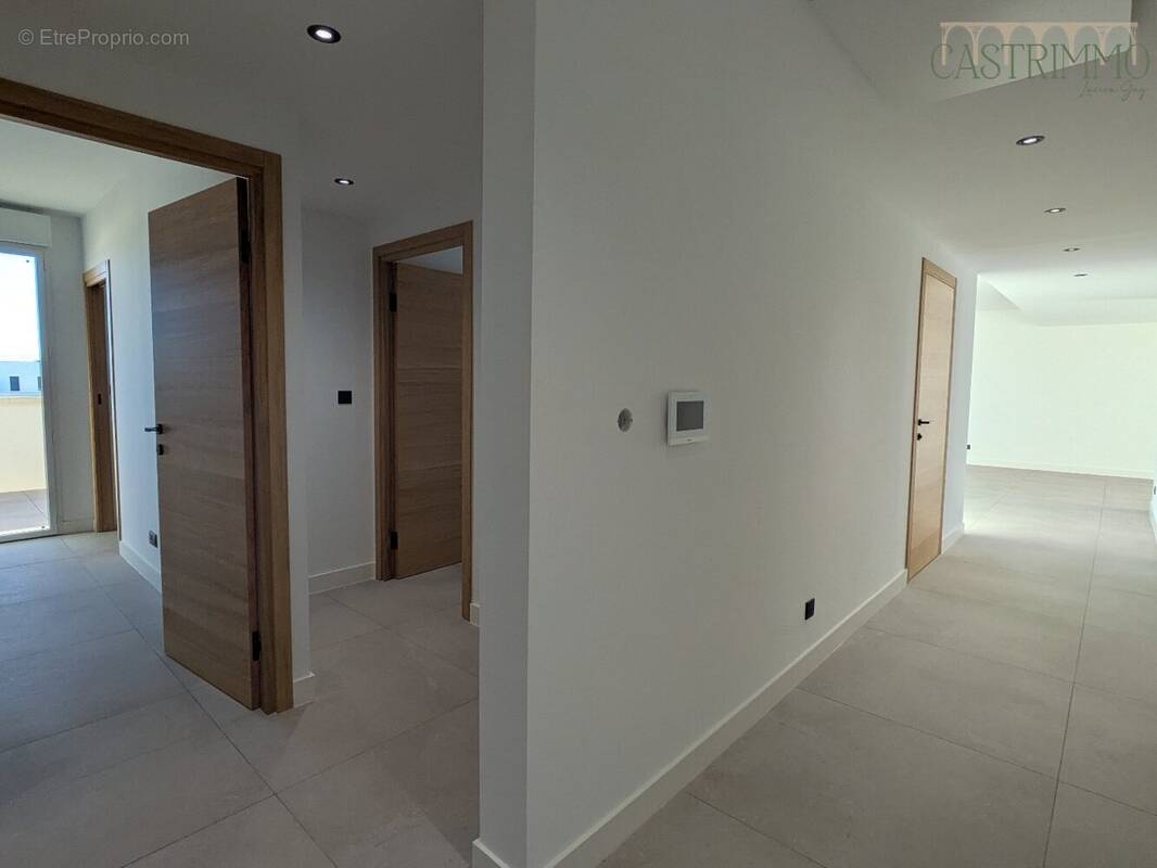 Appartement à CASTRIES