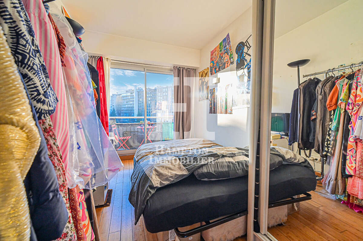 Appartement à PARIS-19E