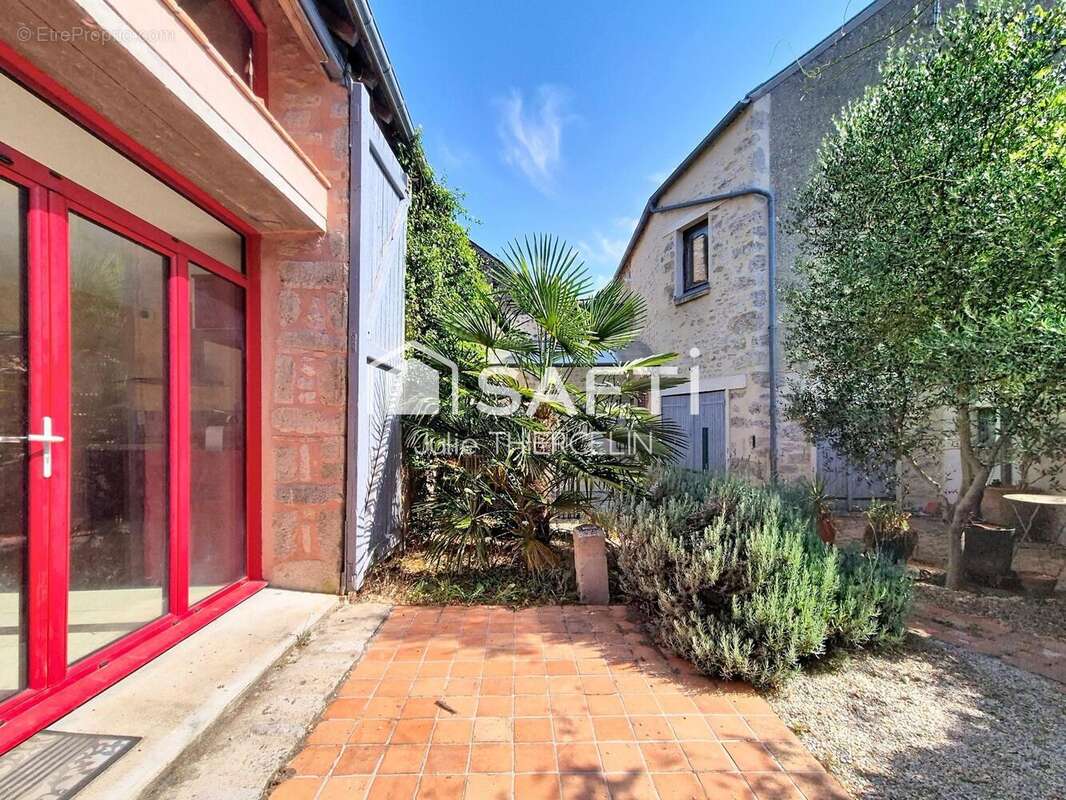 Maison 187 m² à Escrennes  - photo 2