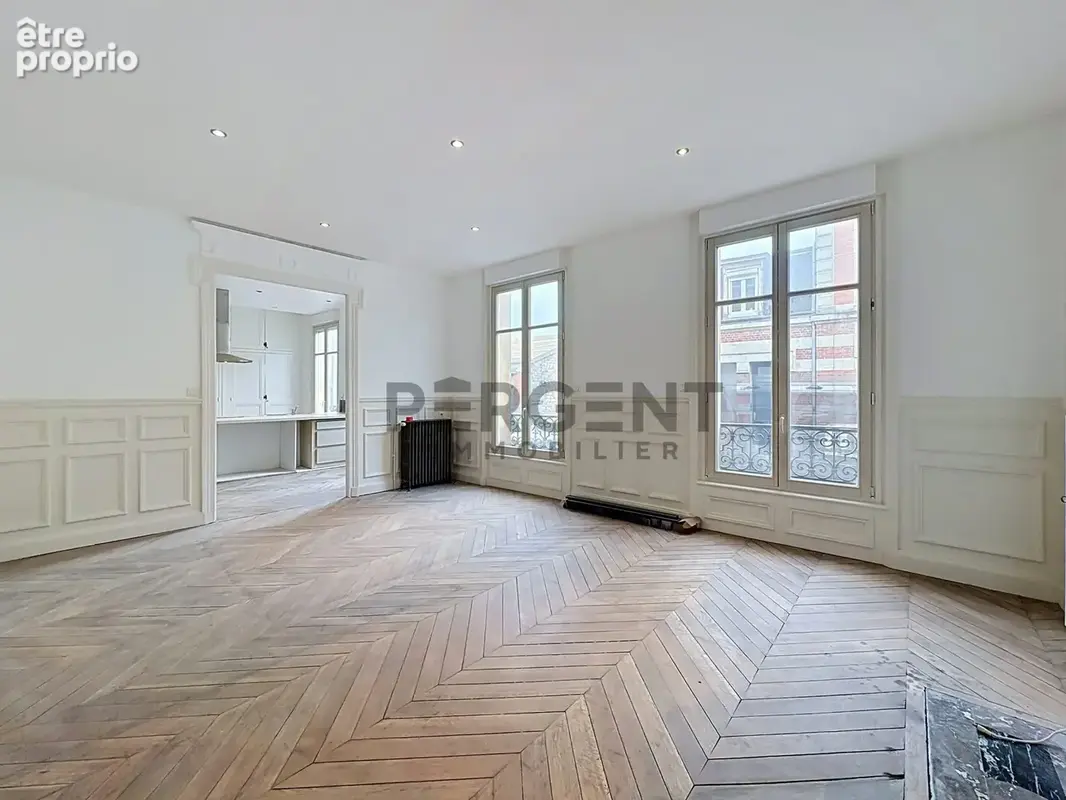 Appartement 4 pièces 96 m² à vendre à Charleville-Mezieres (08000) - photo 3