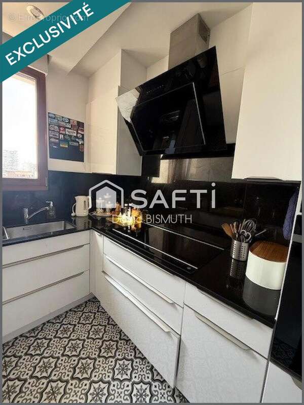 Photo 7 - Appartement à GENNEVILLIERS