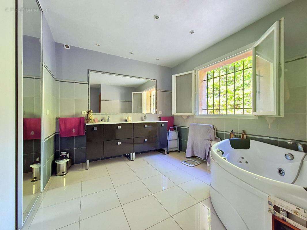 Appartement - photo 9