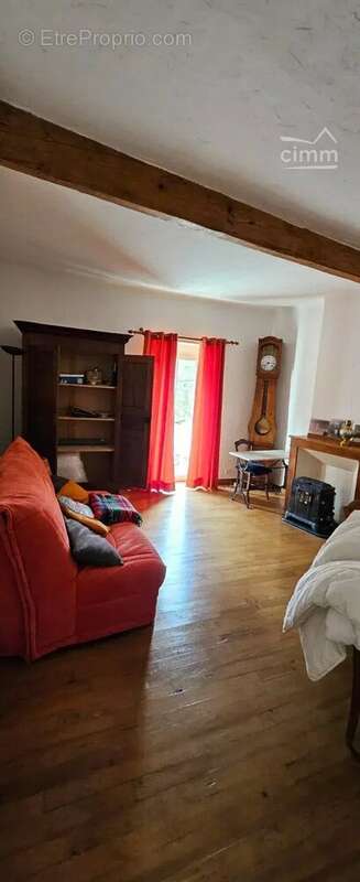 Maison à AXAT