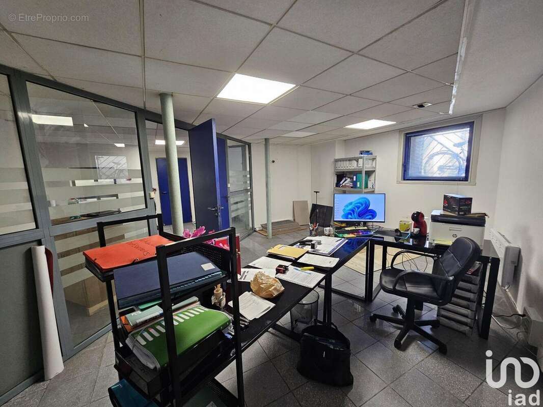 Photo 3 - Commerce à VESOUL