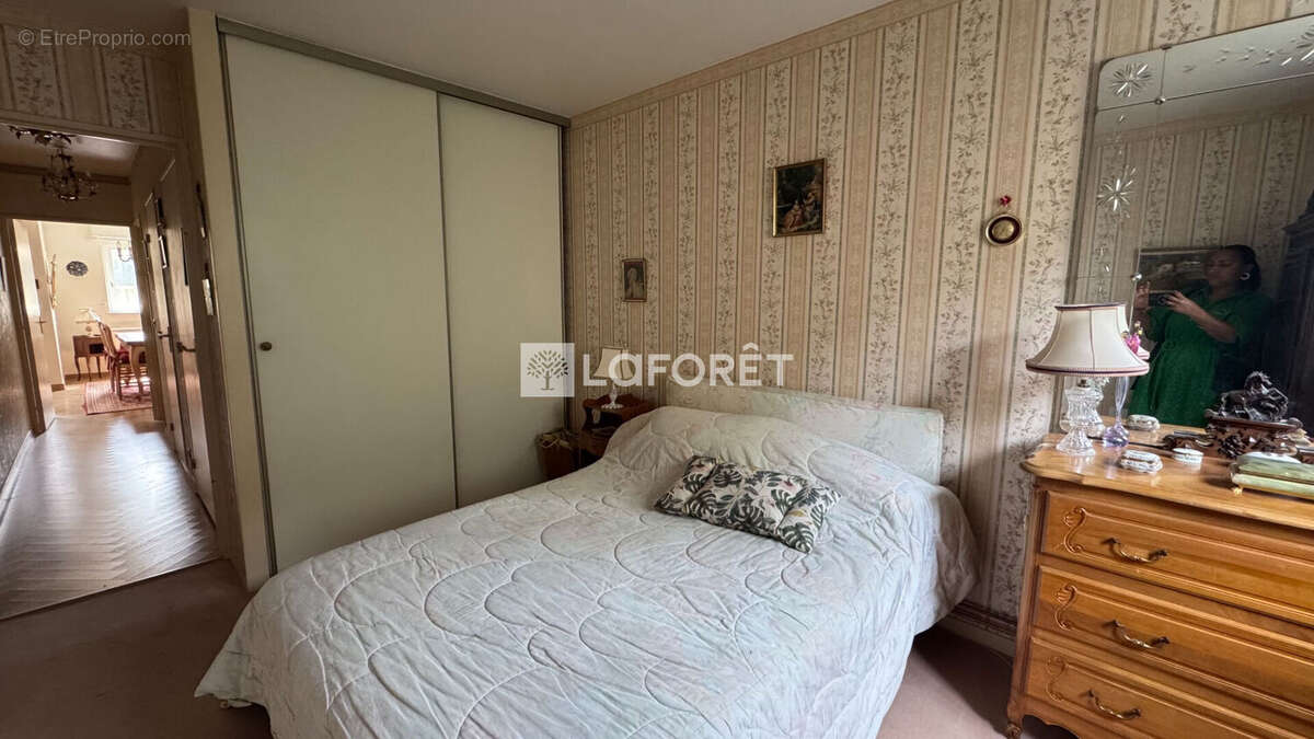 Appartement à PARIS-12E