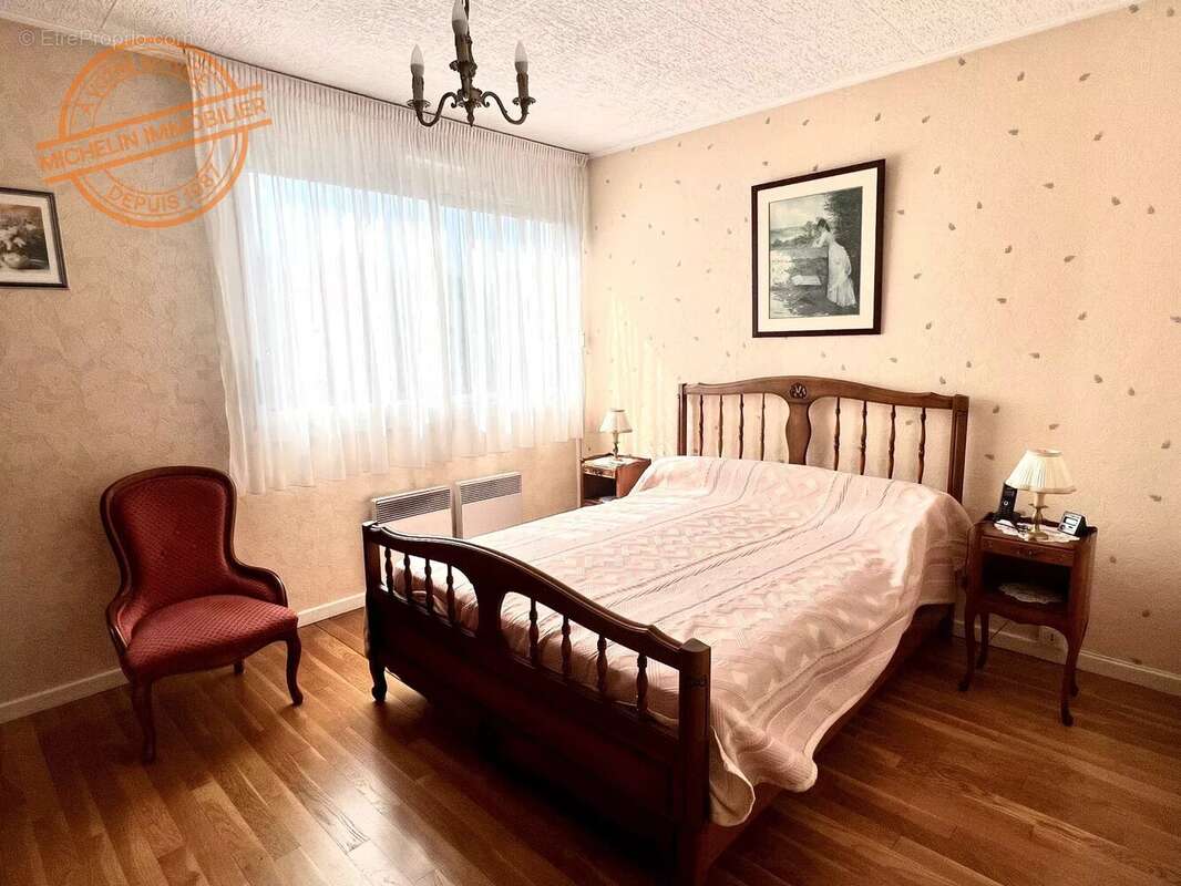 Appartement à CHAMPAGNE-AU-MONT-D'OR