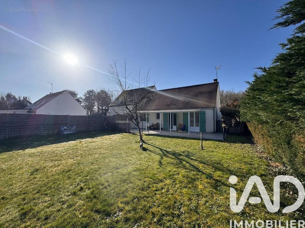 Photo 1 - Maison à FLEURY-EN-BIERE