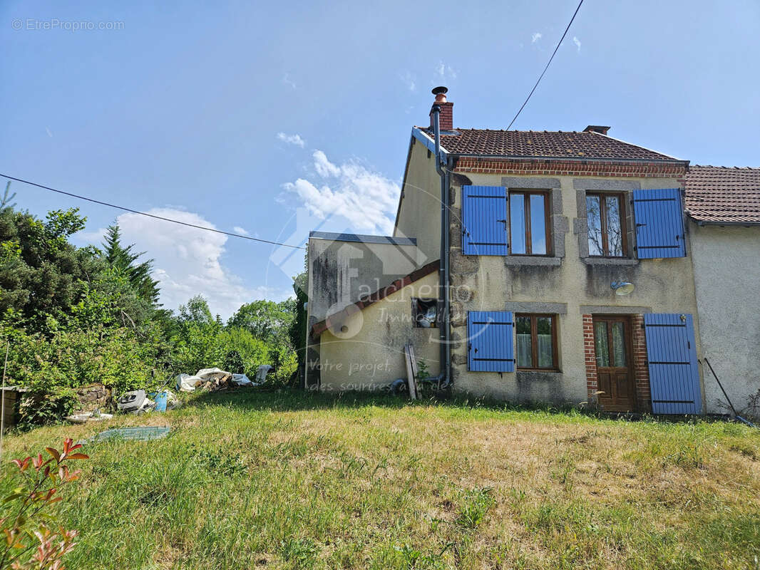 Maison à ARFEUILLES