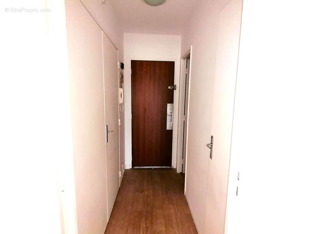 Appartement 29 m² à Margny-Les-Compiegne  - photo 2