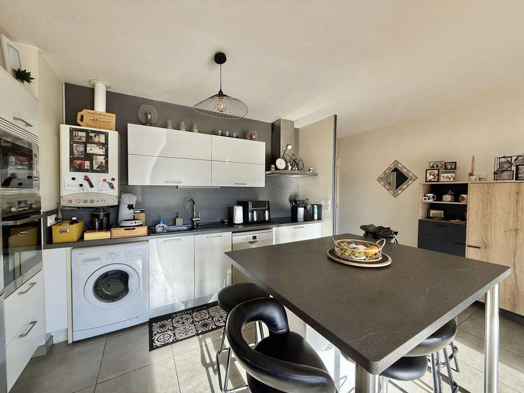 Appartement à BOURG-LES-VALENCE