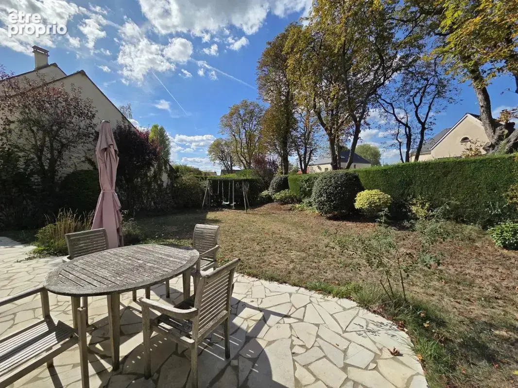 Maison 9 pièces 184 m² à vendre à Noisy-Le-Roi (78590) - photo 5