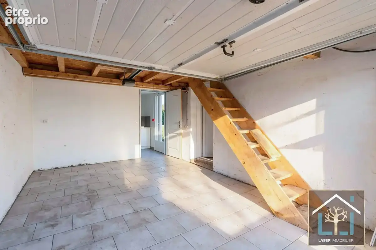 Maison La Boisse centre - photo 13