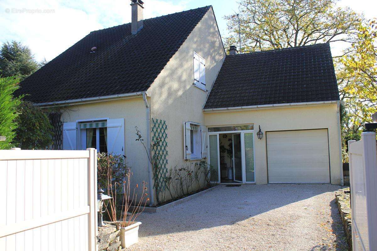 Maison La Celle Les Bordes 7 pièces 147 m2 - photo 17