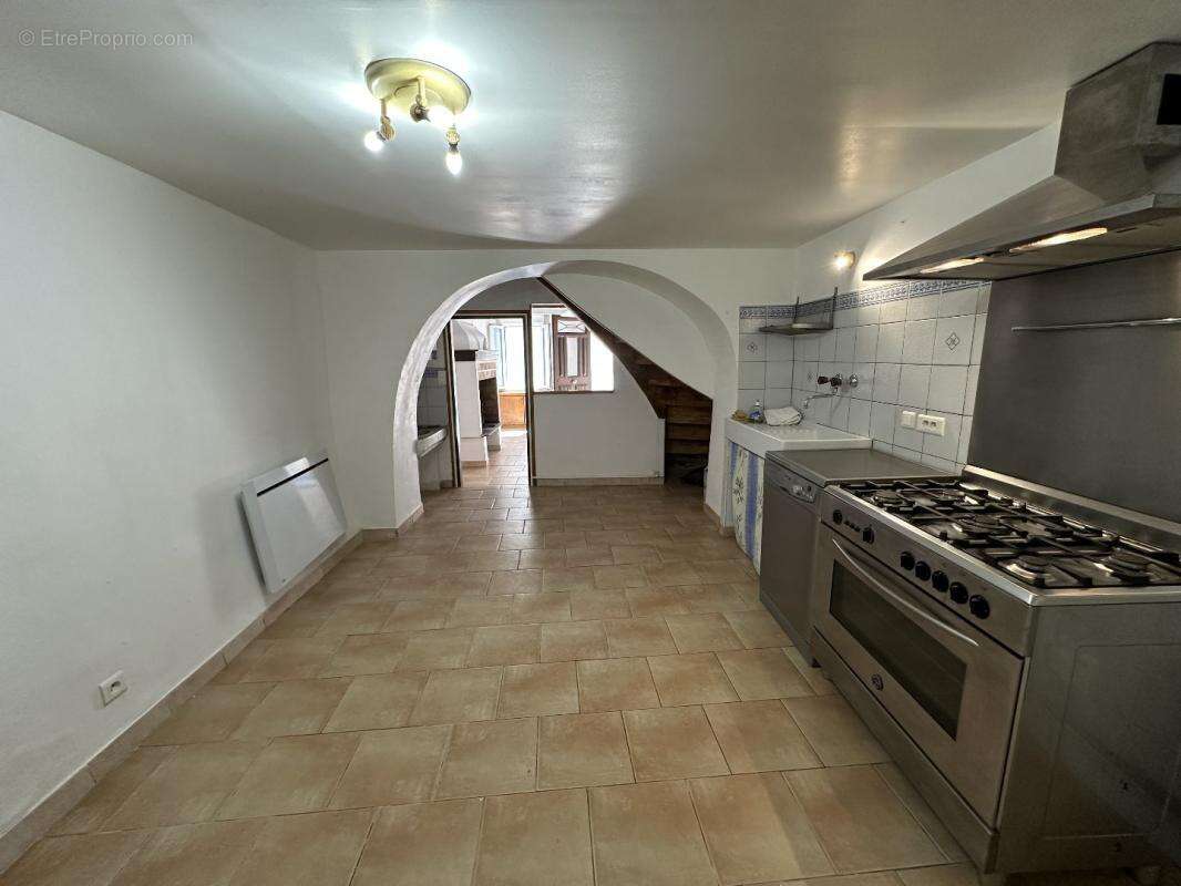 Maison à CAUNES-MINERVOIS