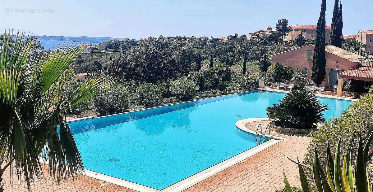 Maison à LES ISSAMBRES