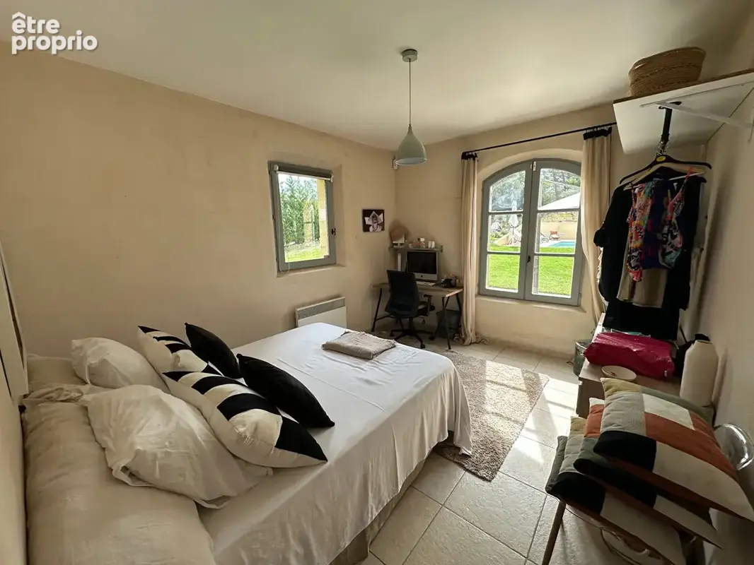 Vente Aix nord  proche Venelles LC Gestion vous propose une maison individuelle traditionnelle de 178m² sur 1800m² de terrain av - photo 5
