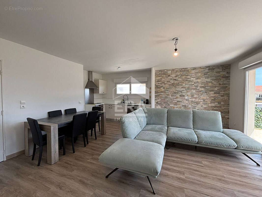 Appartement à FREJUS