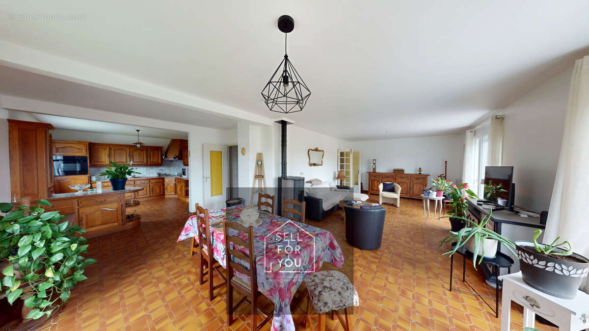 Maison à BARNEVILLE-CARTERET