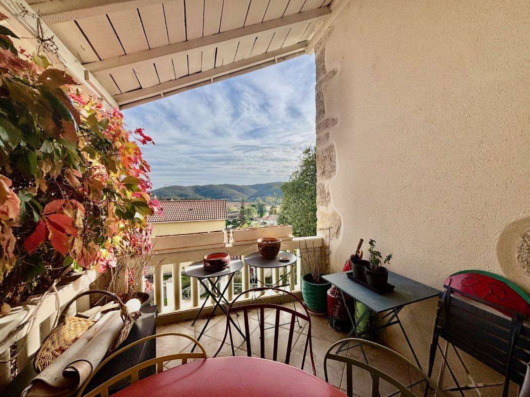 Maison à LAMAGDELAINE