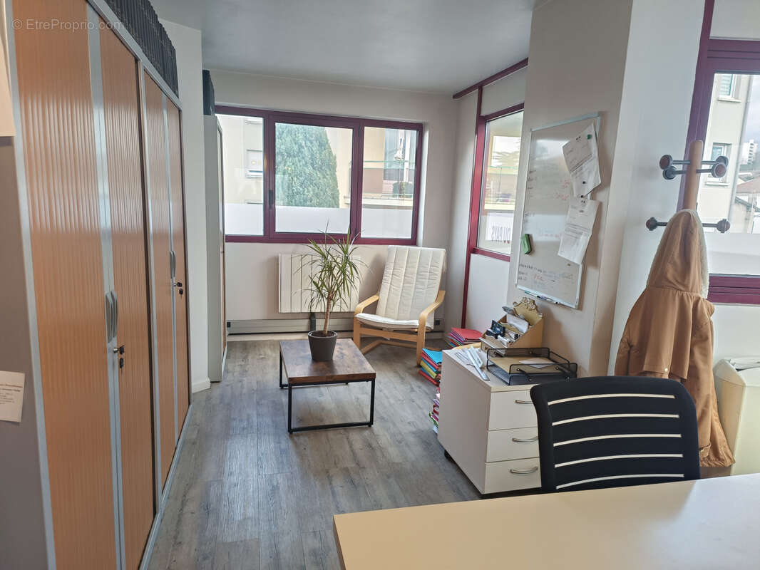 Appartement à LE PEAGE-DE-ROUSSILLON
