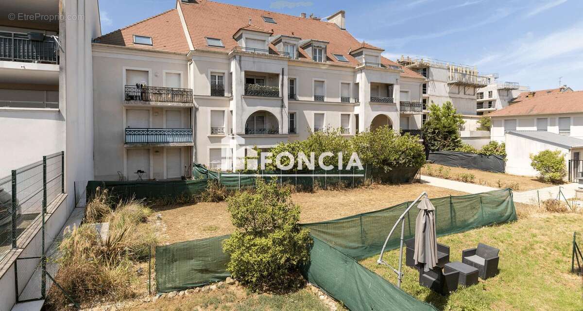 Appartement à MONTLHERY