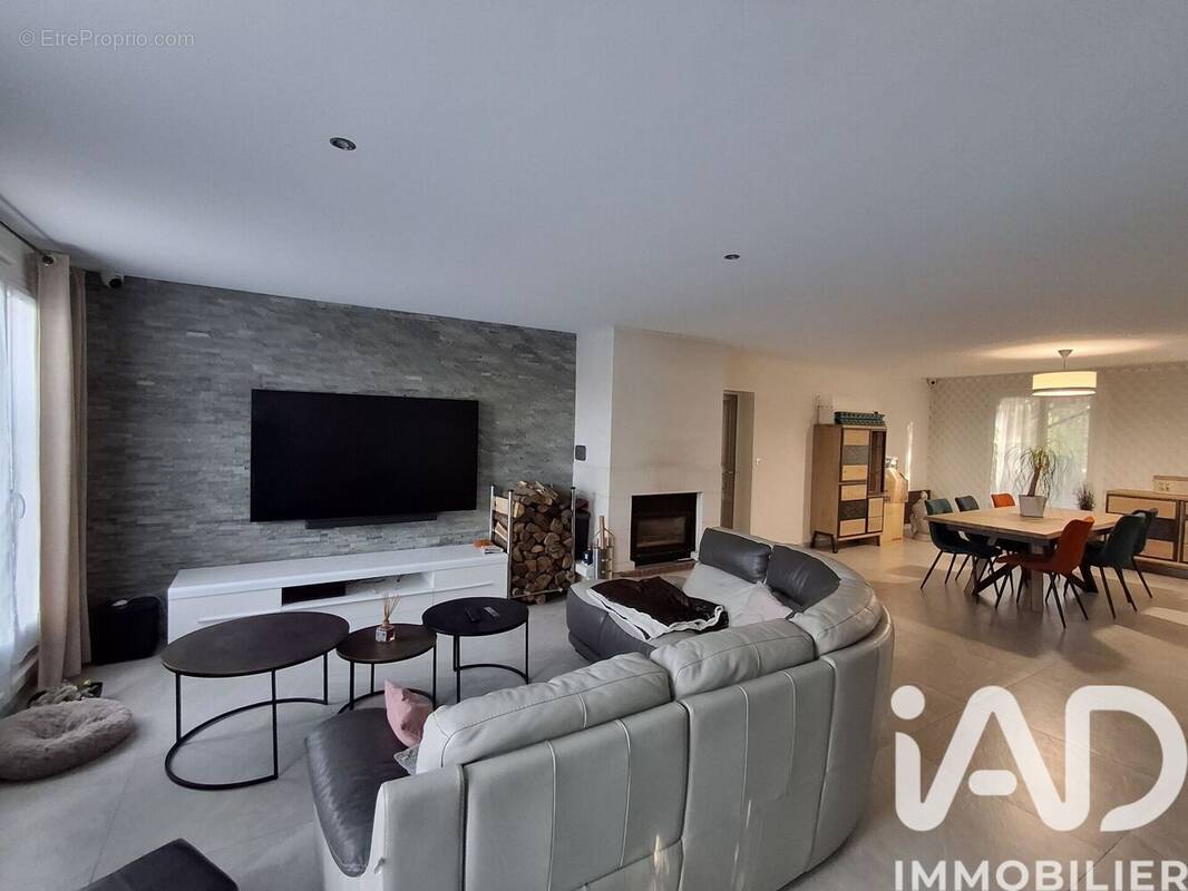 Photo 1 - Maison à METTRAY