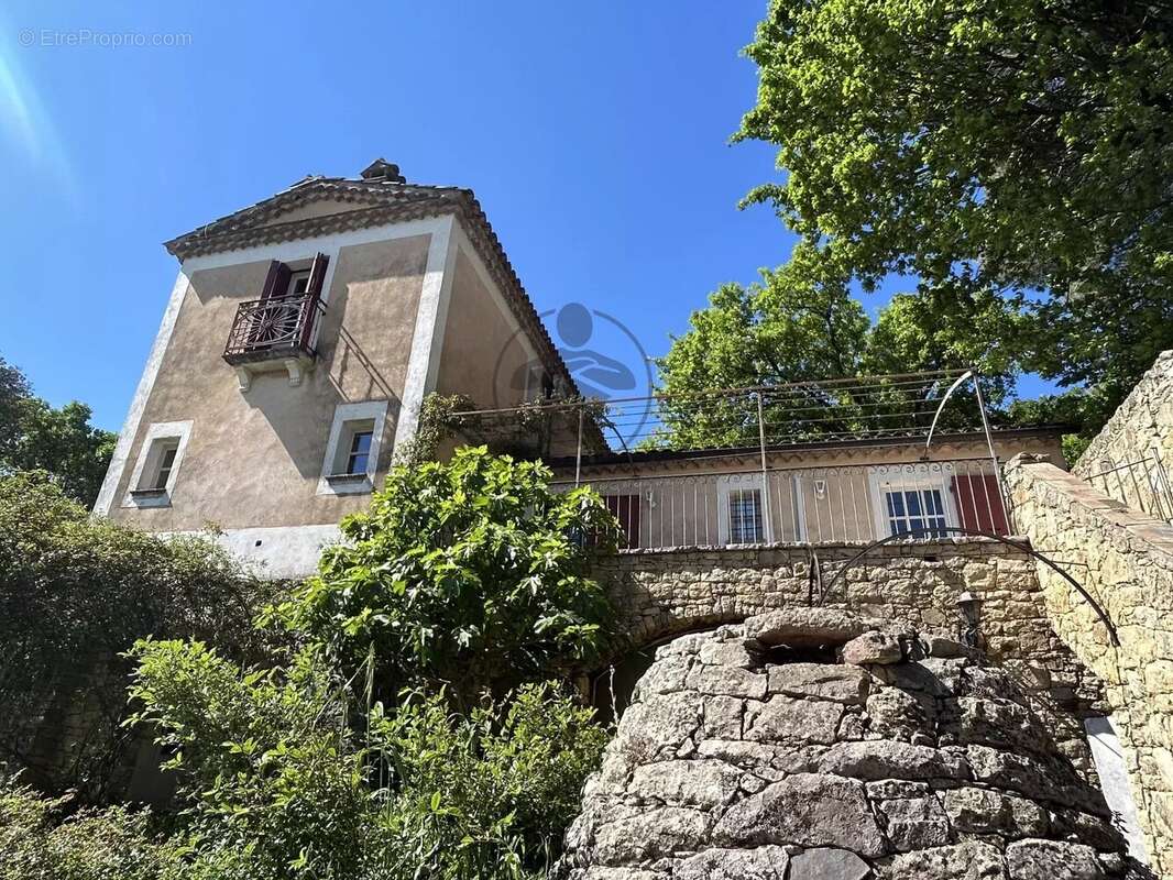 Maison à UZES