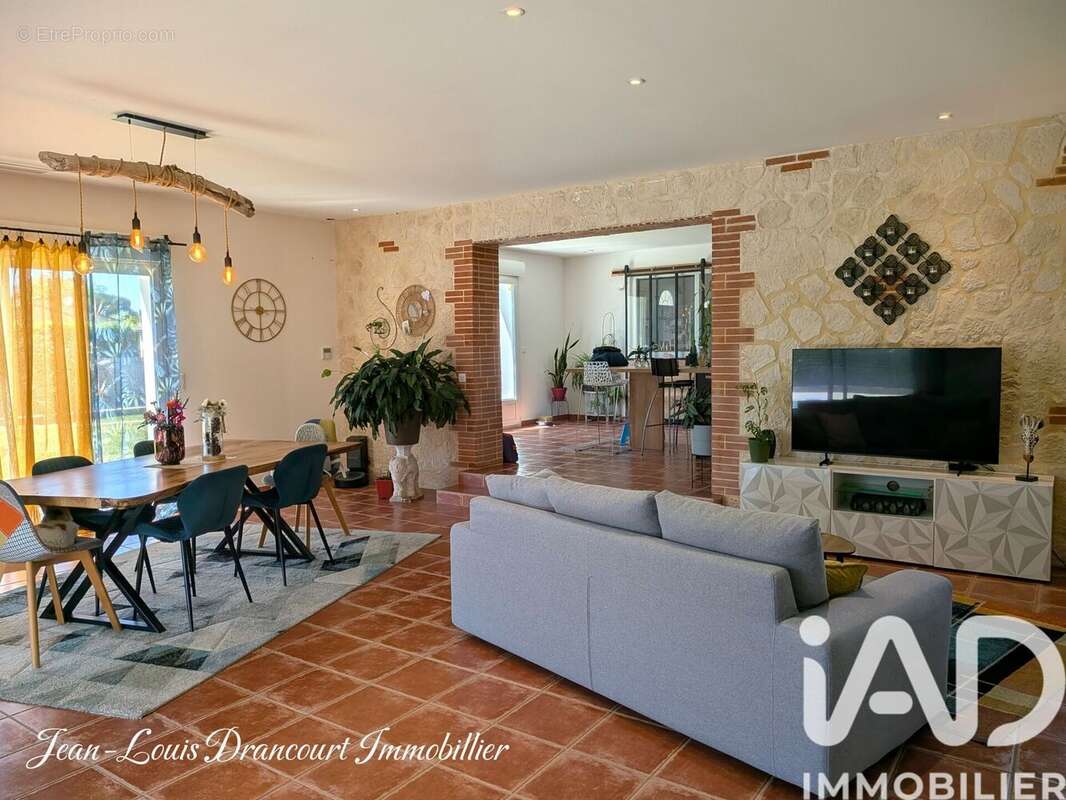Photo 8 - Maison à CALMONT