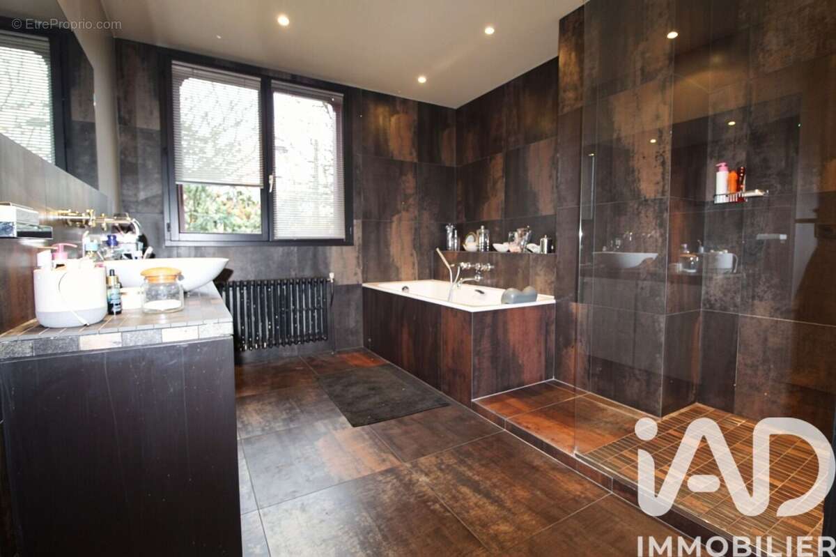 Photo 9 - Maison à VILLEJUIF