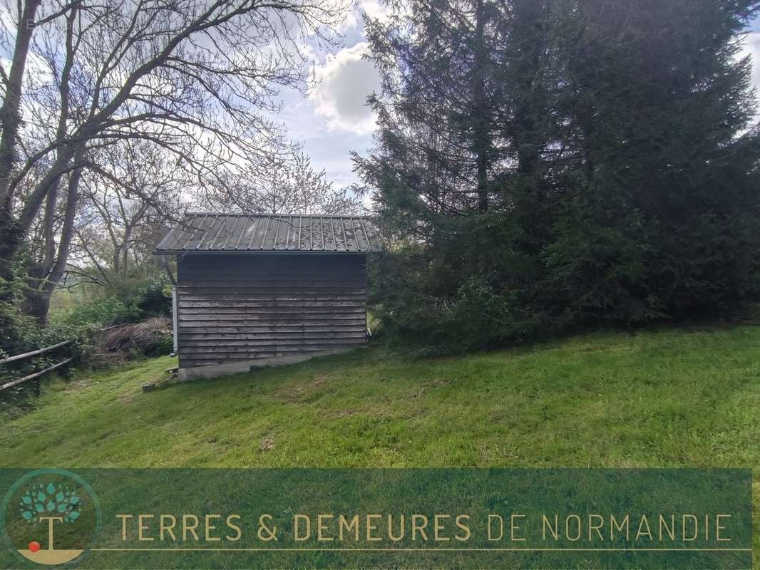 Maison à PONT-L&#039;EVEQUE