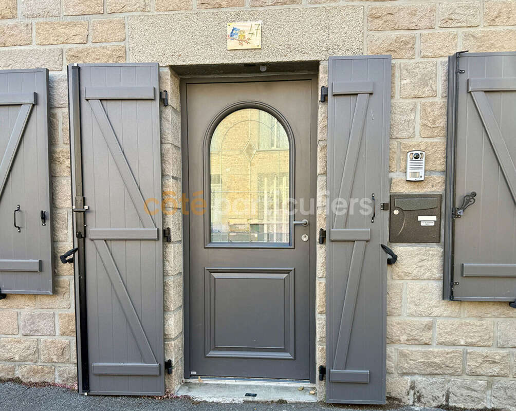Pontorson centre ville, 132m2, vie de plain-pied , jardin clos et garage - photo 17